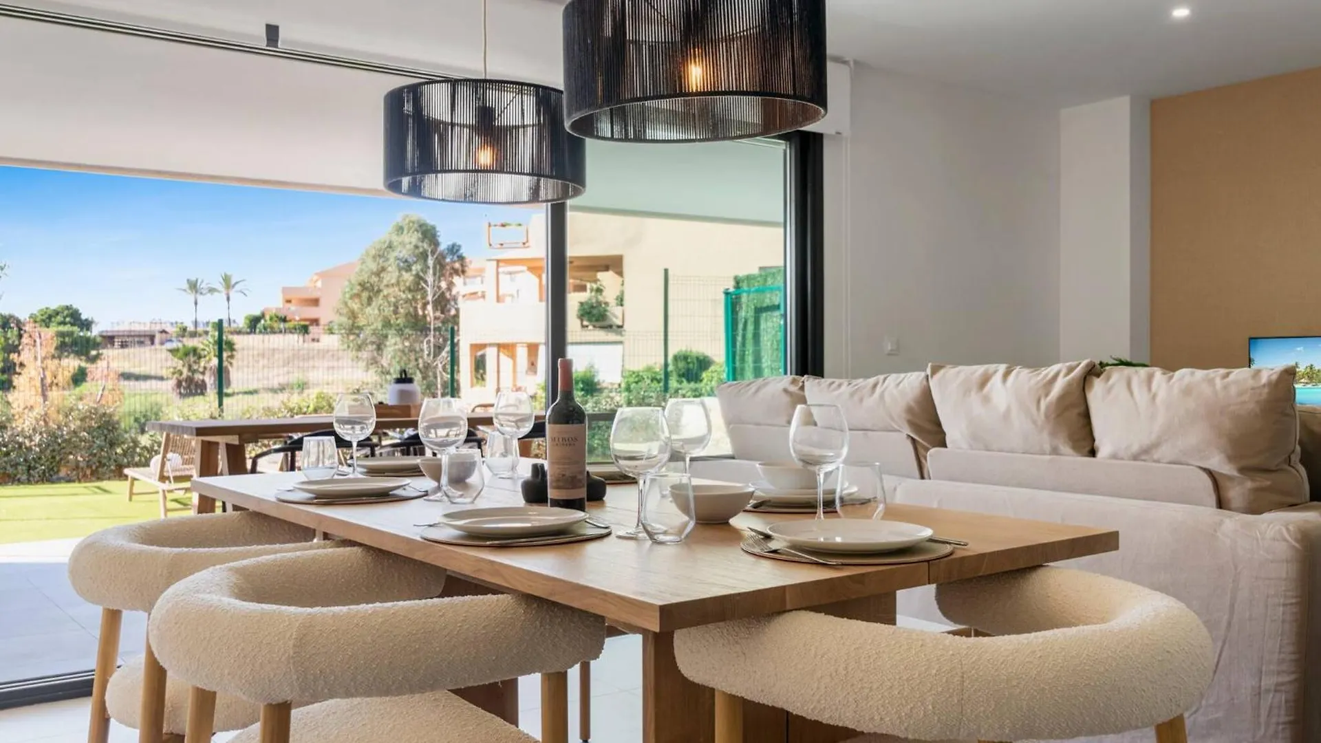 דירה Casa Oasis אסטפונה